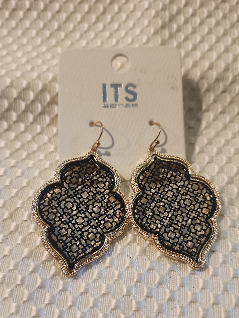 ITS Sense Black Filigree & Gold-Tone Quatrefoil Drop Earrings *2 For $13*